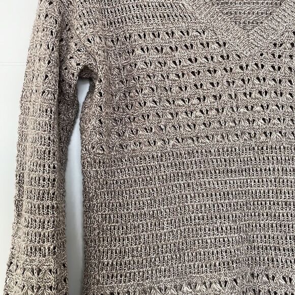 DKNY beige V-neck knit sweater size small - Picture 3 of 8